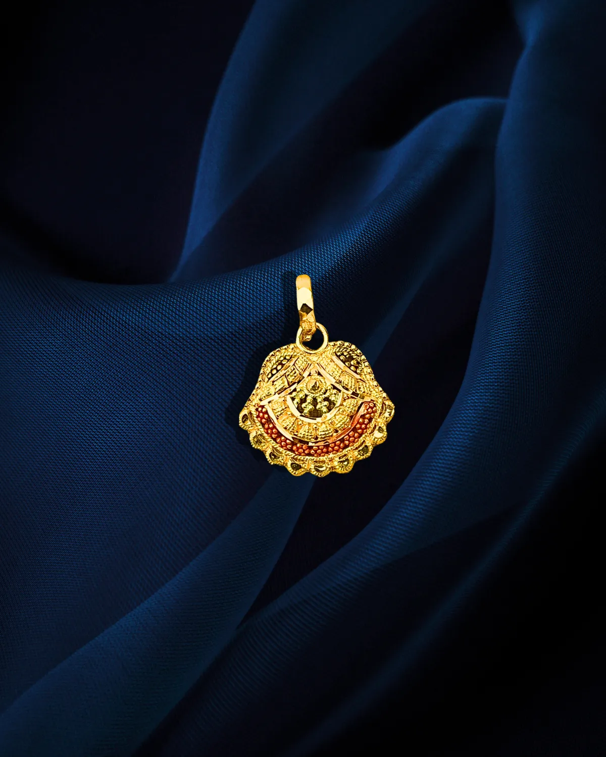 22 KT Gold Designer Multicolor Pendant Set (D109)
