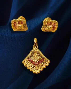 22 KT Gold Designer Multicolor Pendant Set (D115)