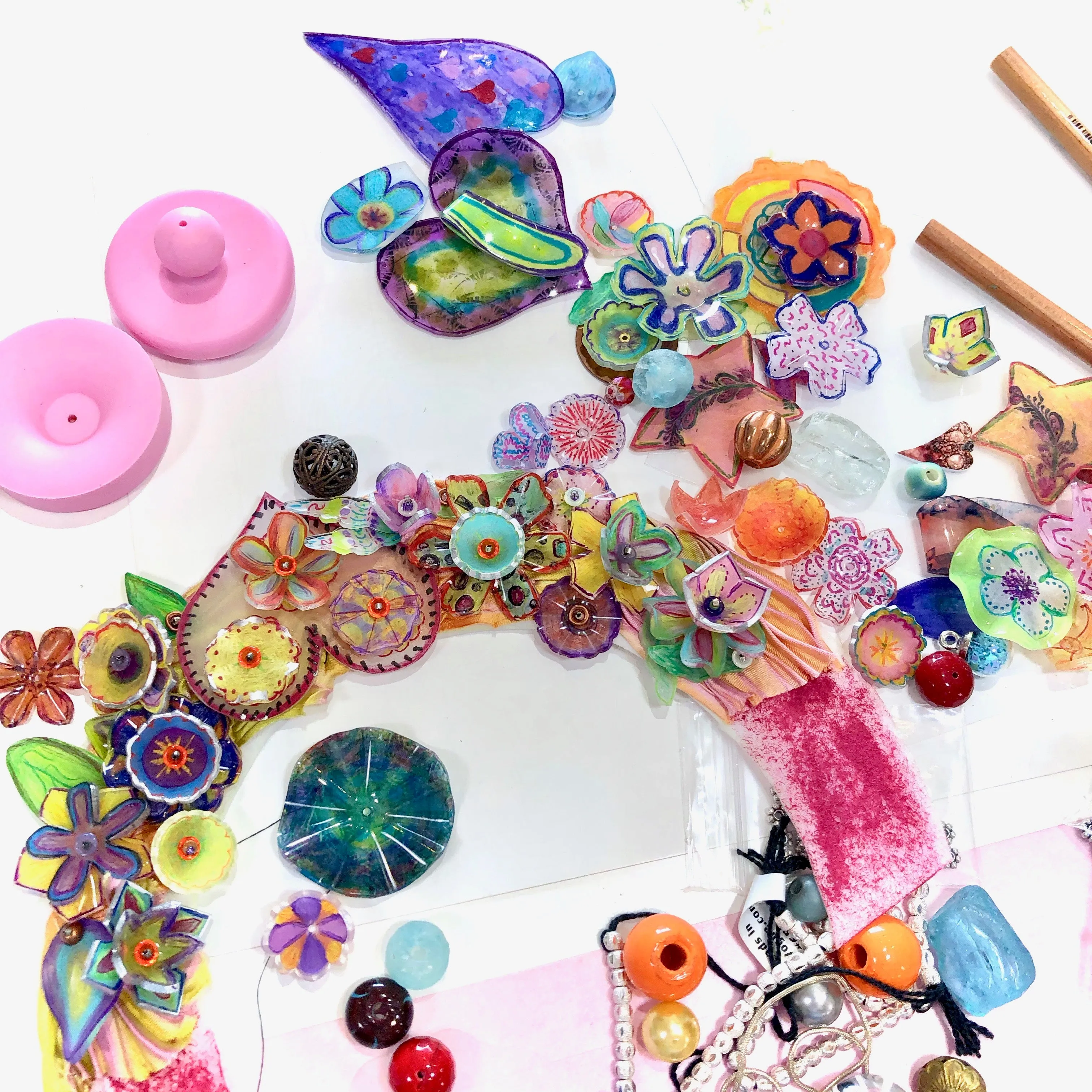 Fantasy Floral Pendant Class