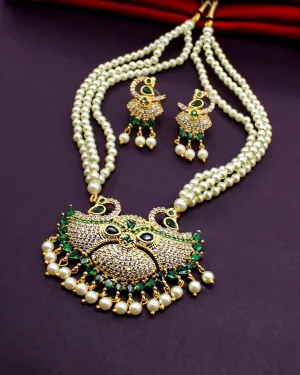 GRACEFUL DESIGNER MOTI NECKLACE