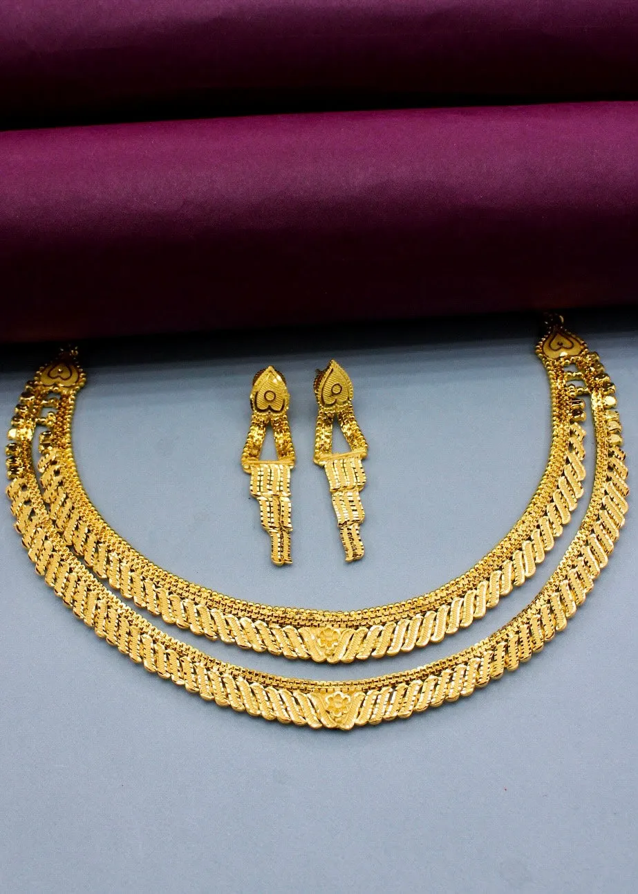 MAGNIFICENT GOLD PLATED NECKLACE