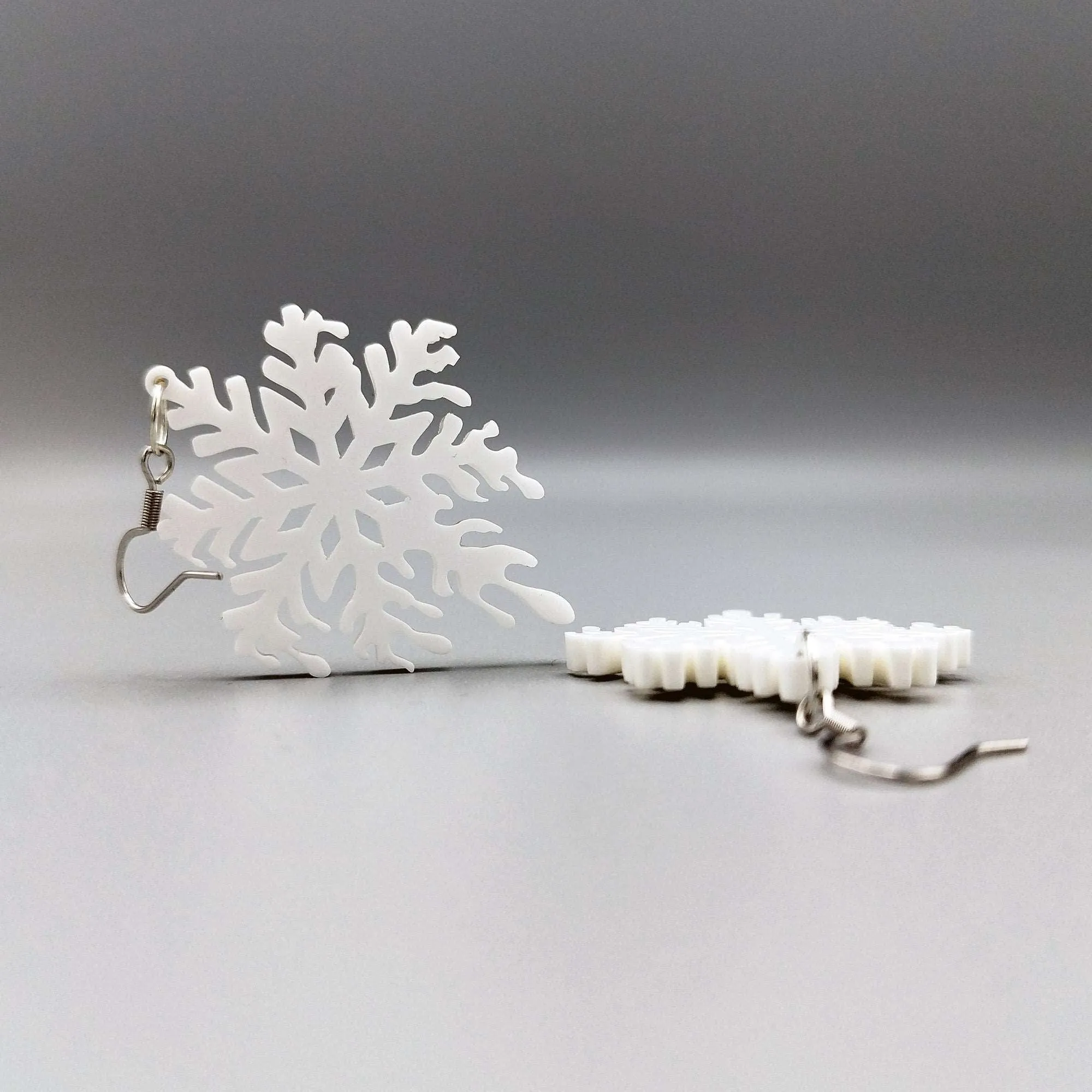 MELTING SNOWFLAKES EARRINGS | Snow or Blood? Which one will you choose? Muahaha