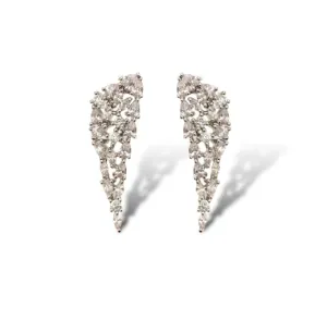 Modern Pointed Stud