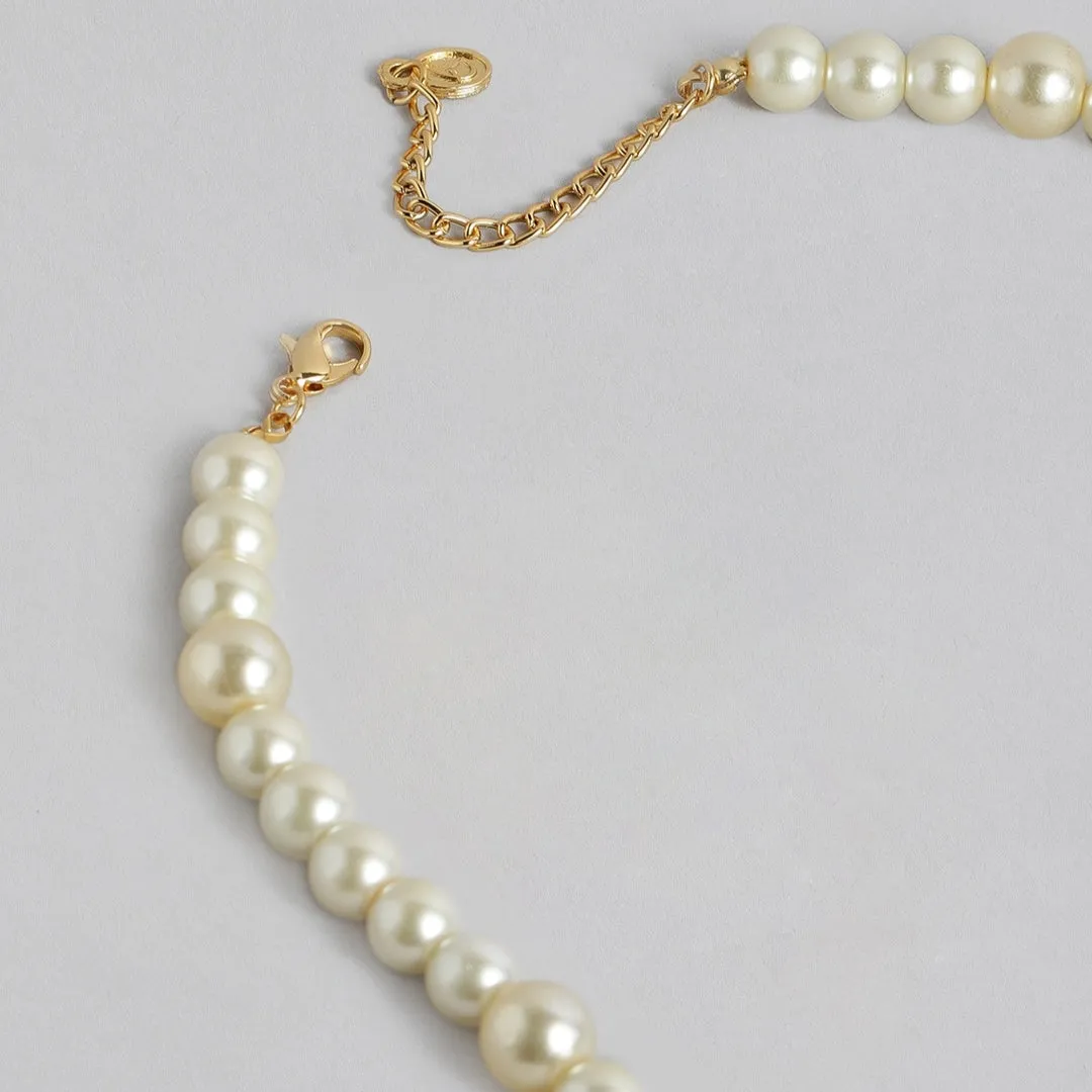 One Line Pearl Necklace