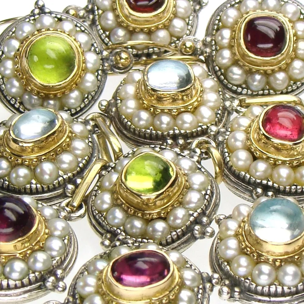 Oval Pearl Fountain Pendant