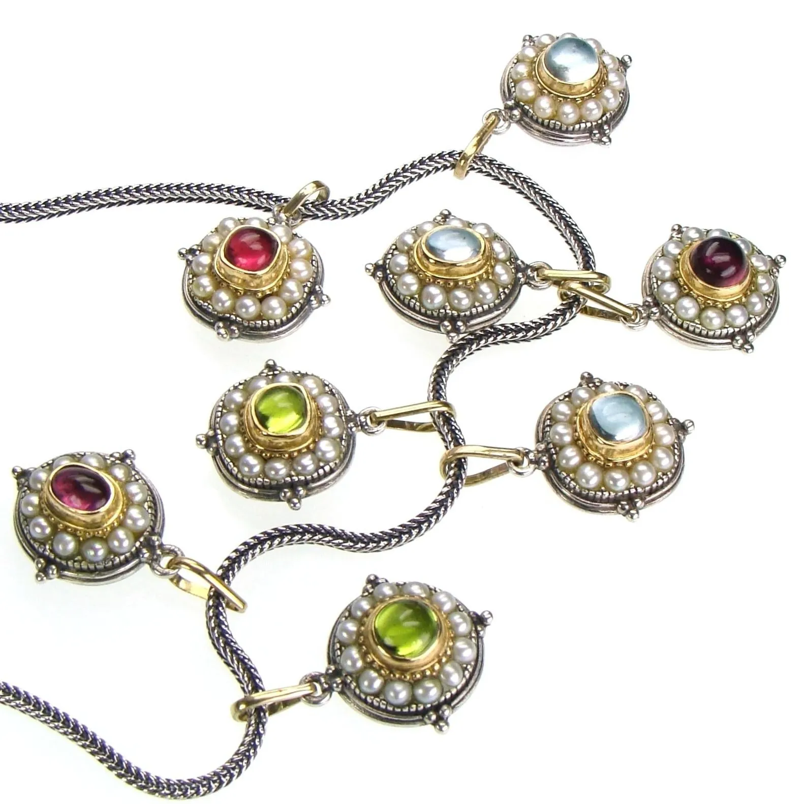 Oval Pearl Fountain Pendant