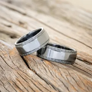 "SEDONA" - MATCHING SET OF BLACK ZIRCONIUM WEDDING RINGS WITH HAMMERED EDGES