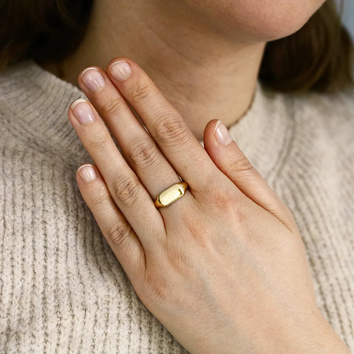 Rectangular Signet Ring | Pre-Loved | 18K Yellow Gold