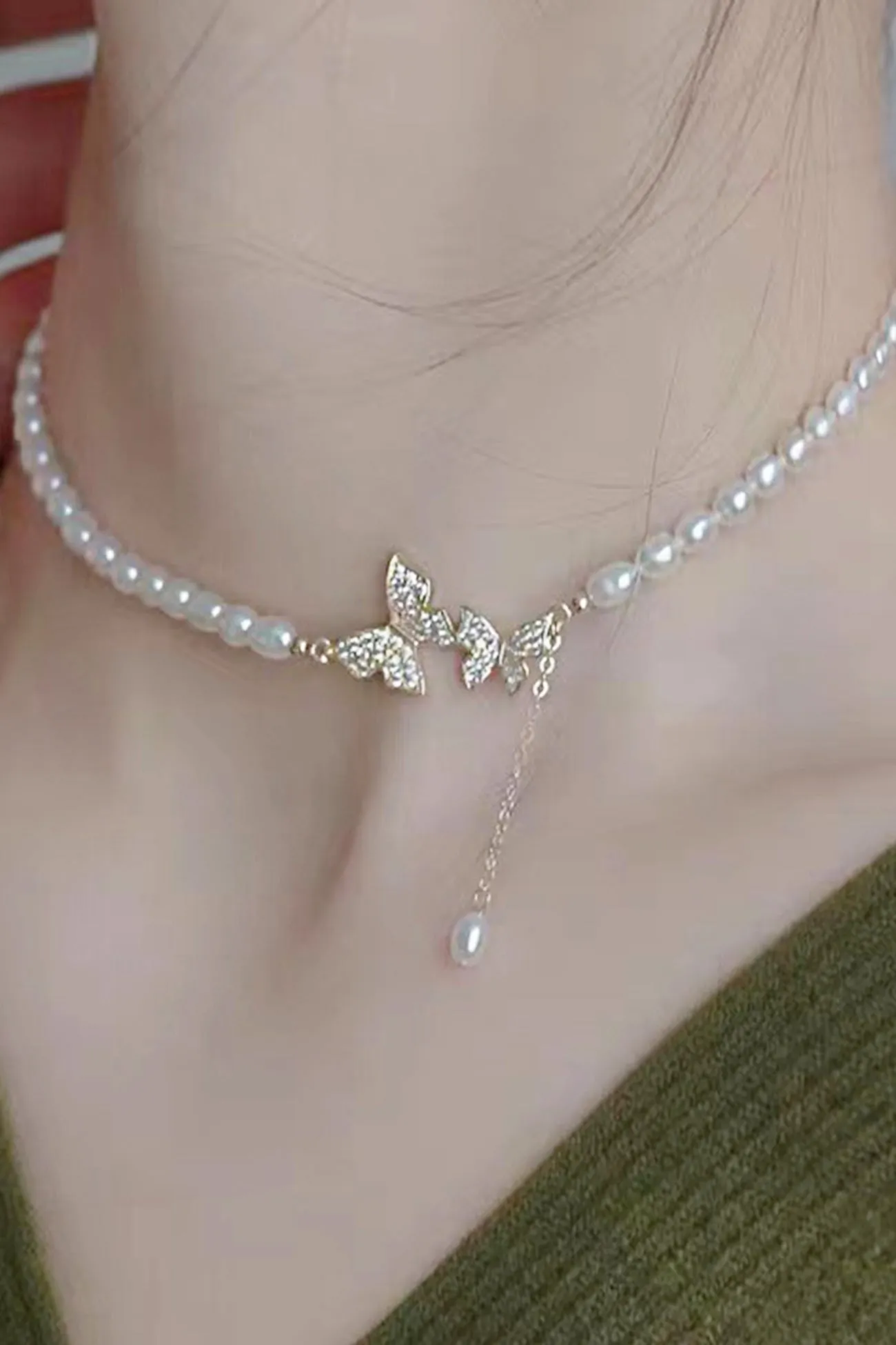 TastyHottie - Two Butterfly Pearl Necklaces