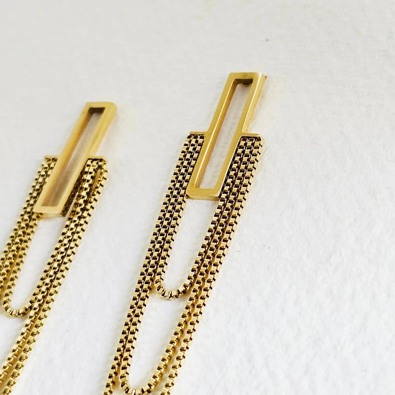 The Modern Rectangle Chain Earrings