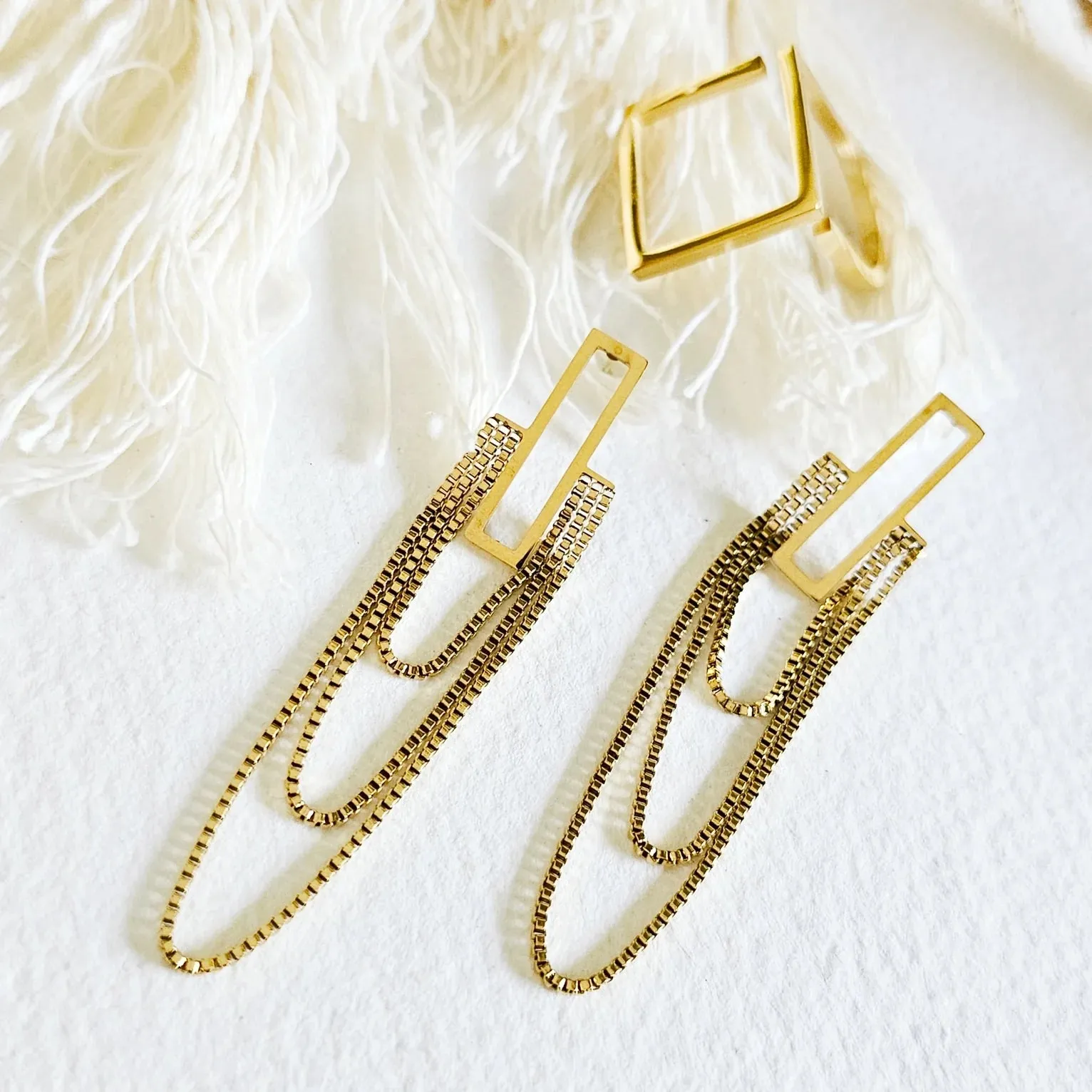 The Modern Rectangle Chain Earrings